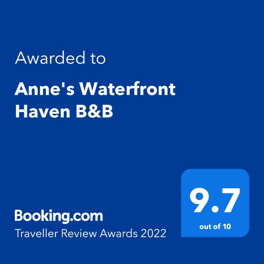 Anne'S Waterfront Haven B&B Corlette Exterior foto