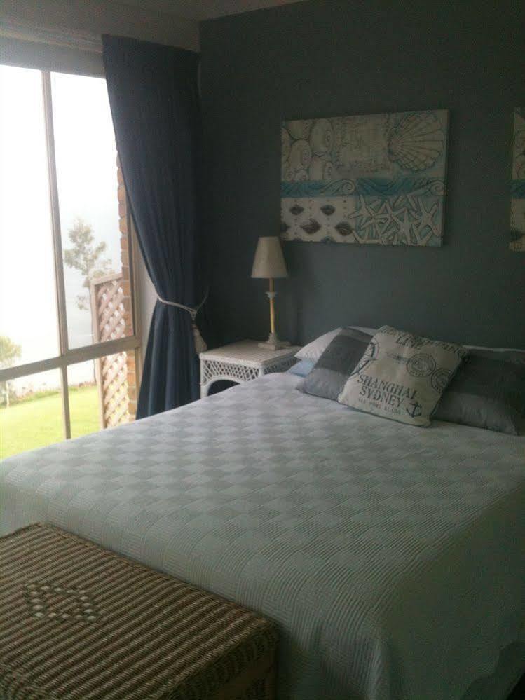 Anne'S Waterfront Haven B&B Corlette Exterior foto